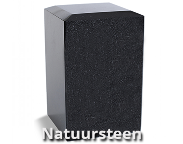 Natuurstenen urnen van graniet of marmer