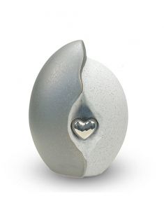 Keramische urn 'Zilveren hart'