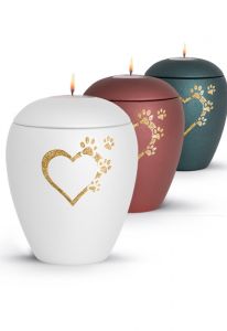 Dierenurn met hart, pootafdrukken en kaarshouder (verschillende kleuren en afmetingen)