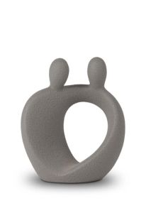 Kleine kunst urn 'Familie' grijs