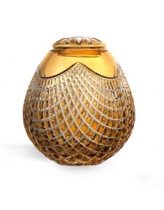 Urn van Bohemiaans kristalglas 'Quadrus' amber