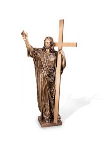 Gedenkbeeld Christus met kruis - 3d, vrijstaand, plug onderzijde