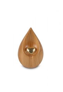 Traandruppel mini urn met hart van satijn gelakt kersenhout